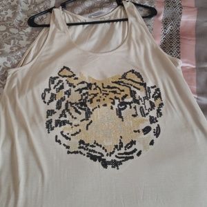 New York and Company tank